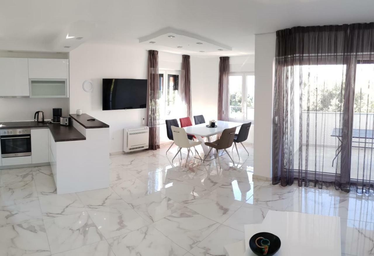 Apartment Bida *
